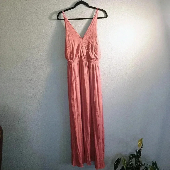 Lulus Maxi Dress Womens Medium Lost In Paradise Rusty Rose Strappy Back Slit - Picture 3 of 13